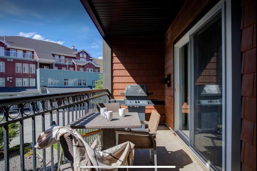 Cozy One Bedroom Condo With Indoor Pool And Hottub Canmore Exterior foto